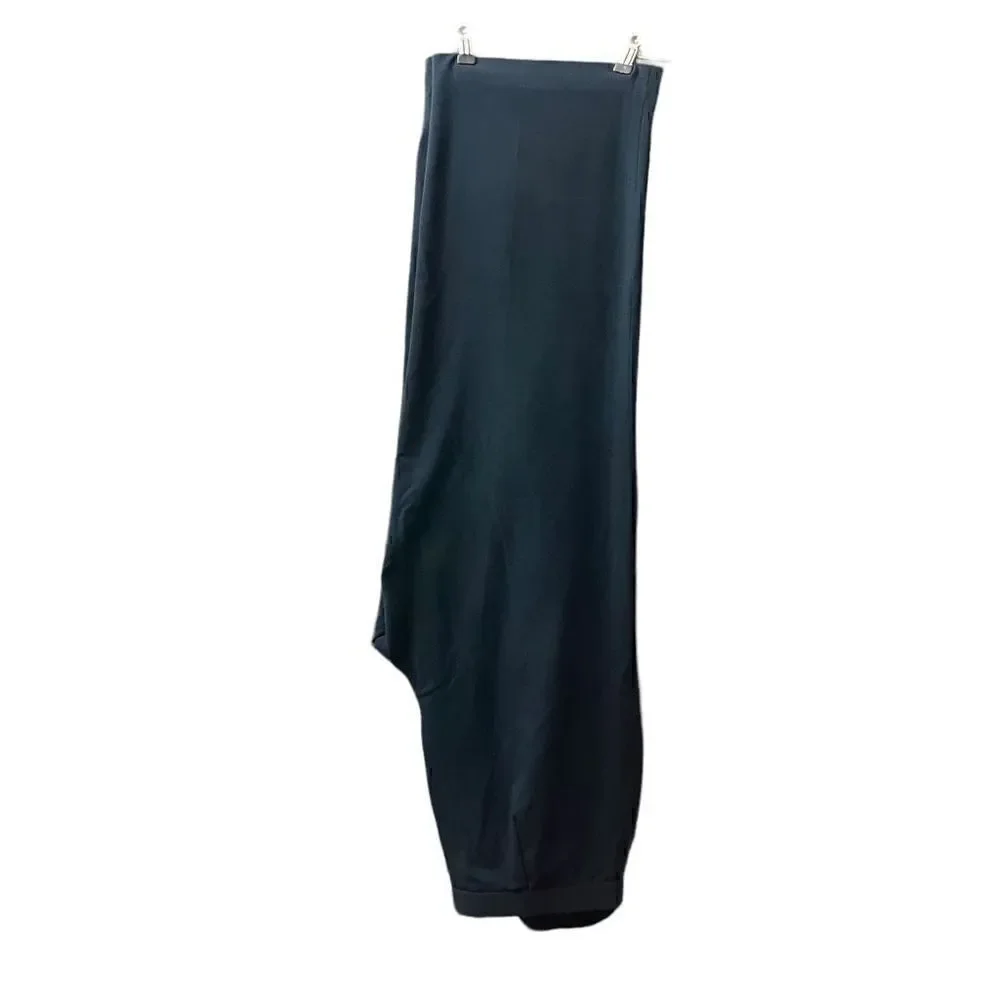 Covington Woman’s Stretch Navy Dress Pants / SZ: 18W
